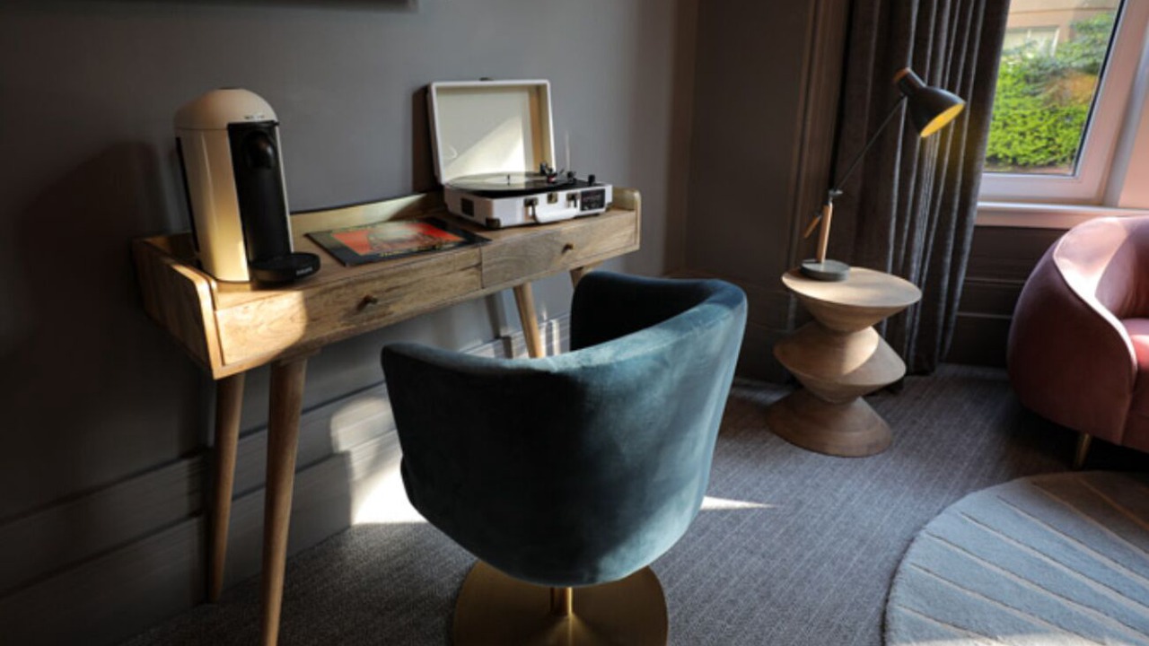 Photo of Bedroom in Kelvinbridge