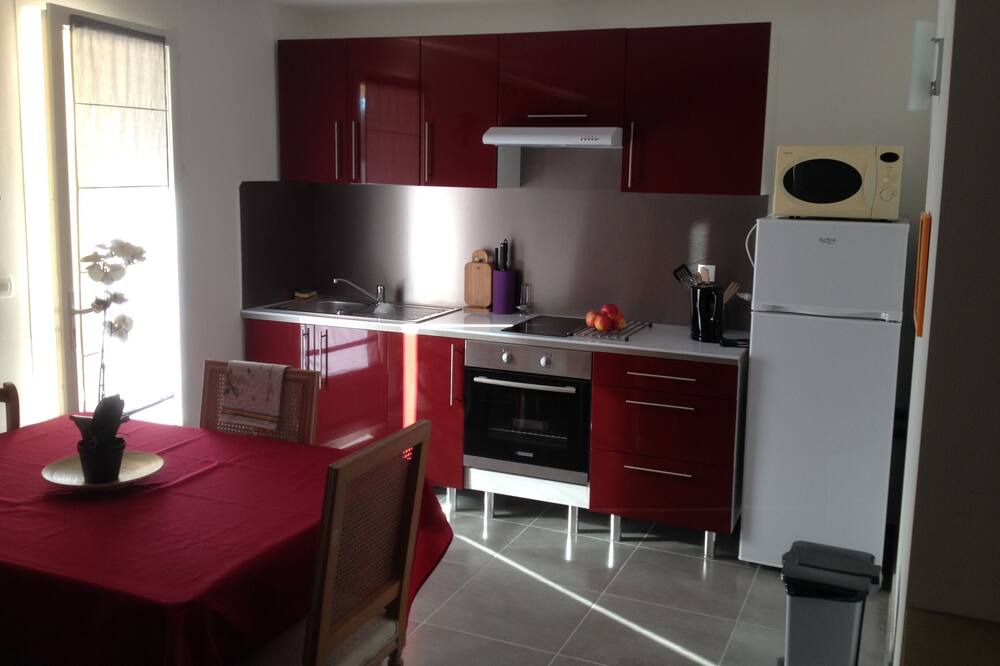Photo of Kitchen in Labastide-de-Virac