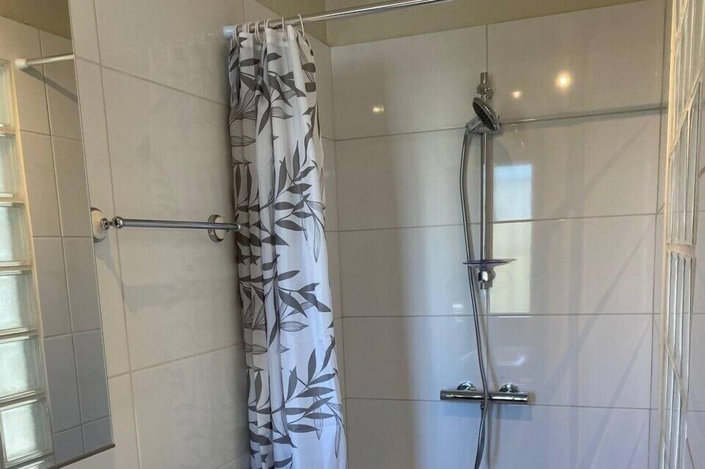 Photo of Bathroom in Puisserguier