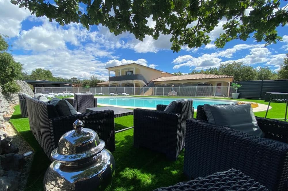 Photo of Outdoor in Labastide-de-Virac