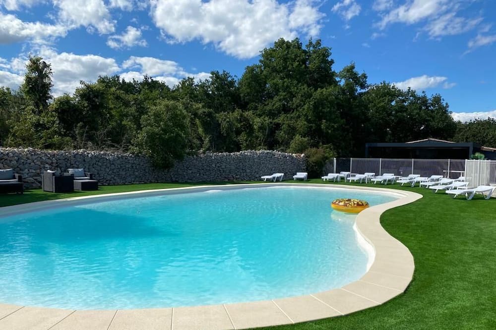 Photo of Outdoor in Labastide-de-Virac