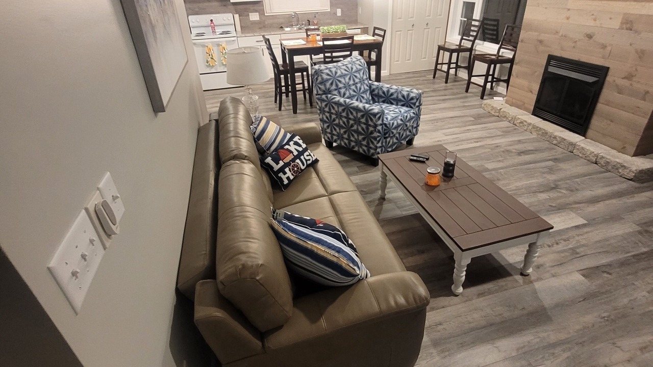Photo of Livingroom in Wolf Creek