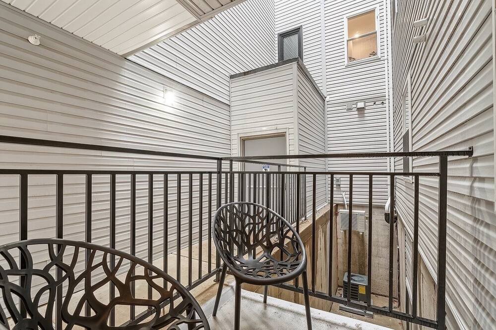 Photo of Patio Balcony in Fairmount