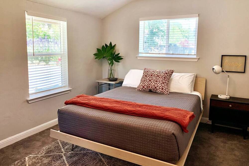 Photo of Bedroom in Carmichael