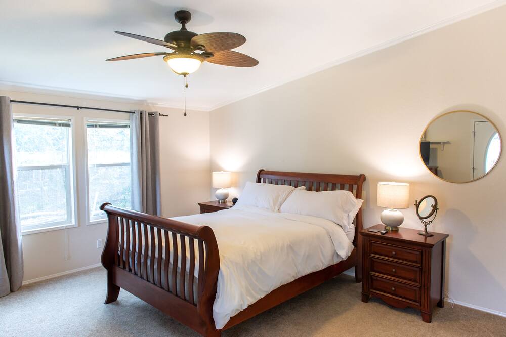 Photo of Bedroom in Concan
