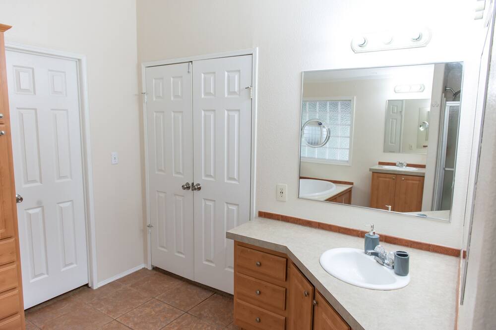 Photo of Bedroom in Concan