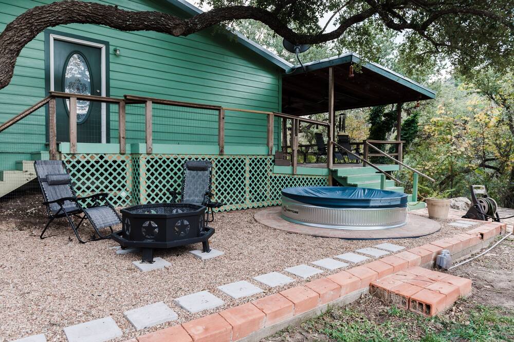 Photo of Patio Balcony in Concan