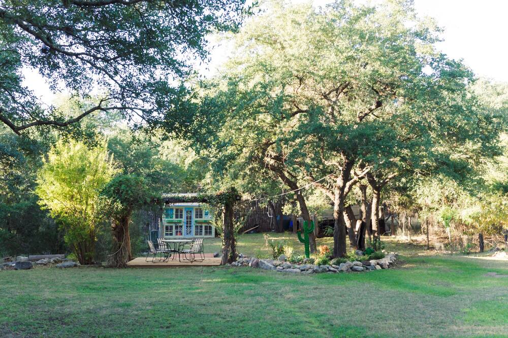 Photo of Outdoor in Concan