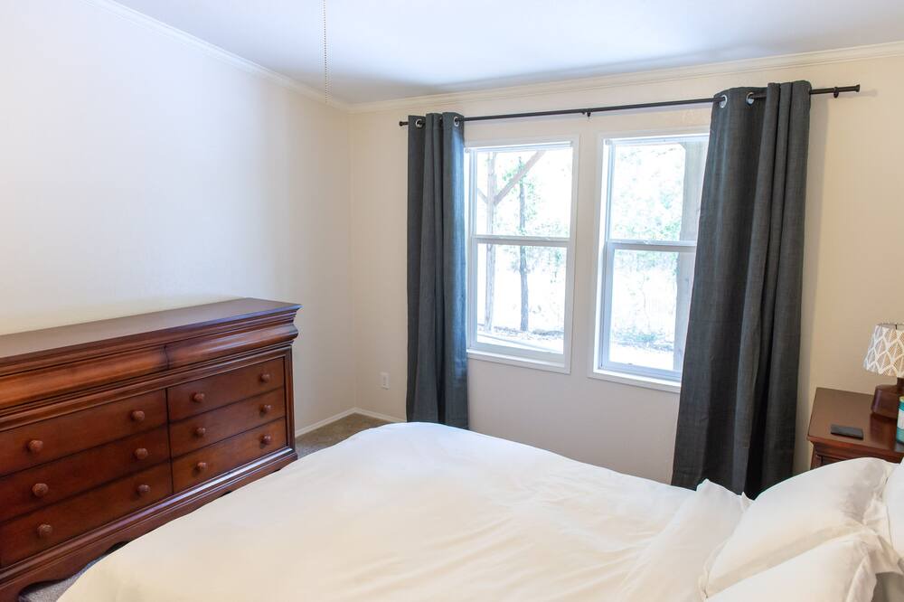 Photo of Bedroom in Concan