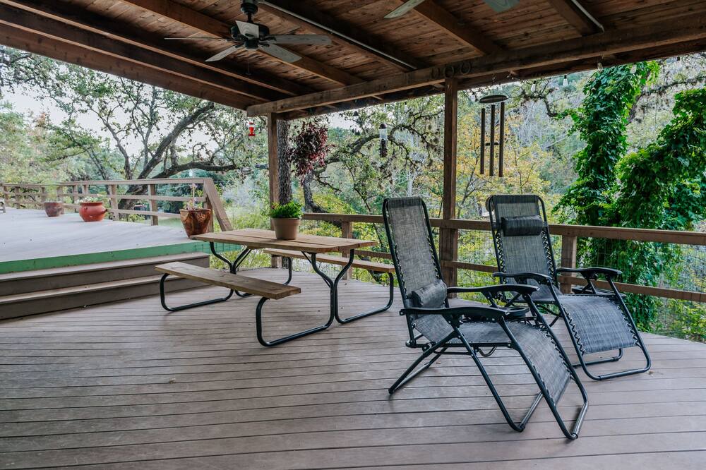 Photo of Patio Balcony in Concan