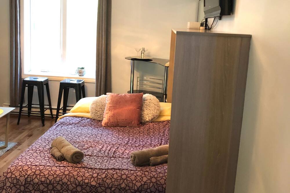 Photo of Bedroom in Gay Village