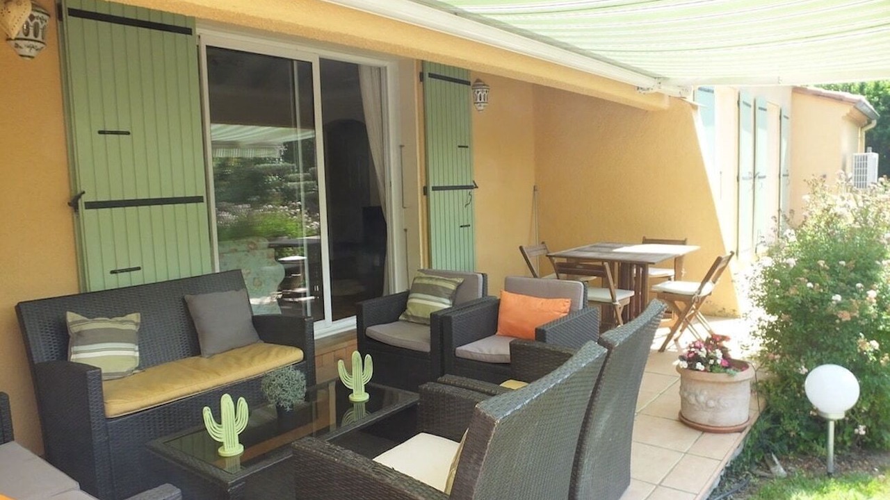 Photo of Patio Balcony in Reynes