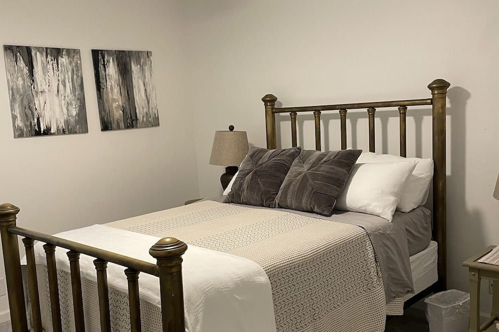 Photo of Bedroom in Whites Creek