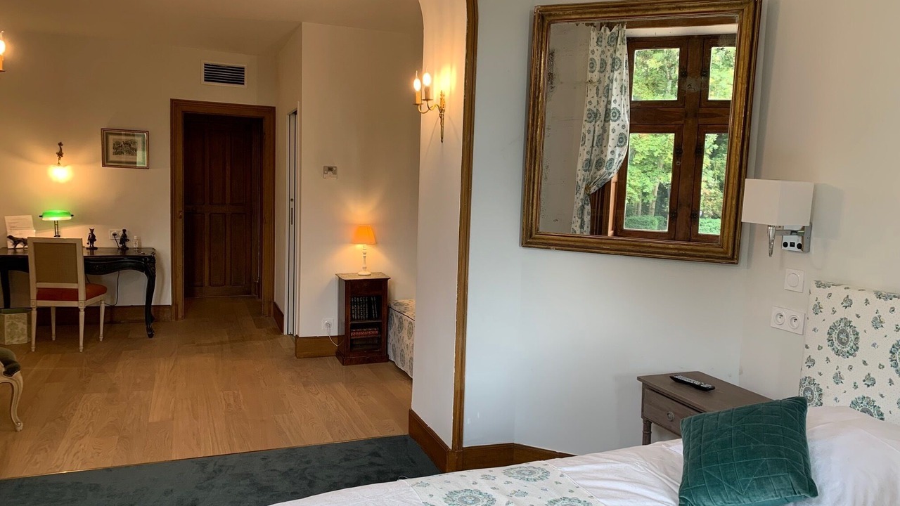 Photo of Others in Reboursin