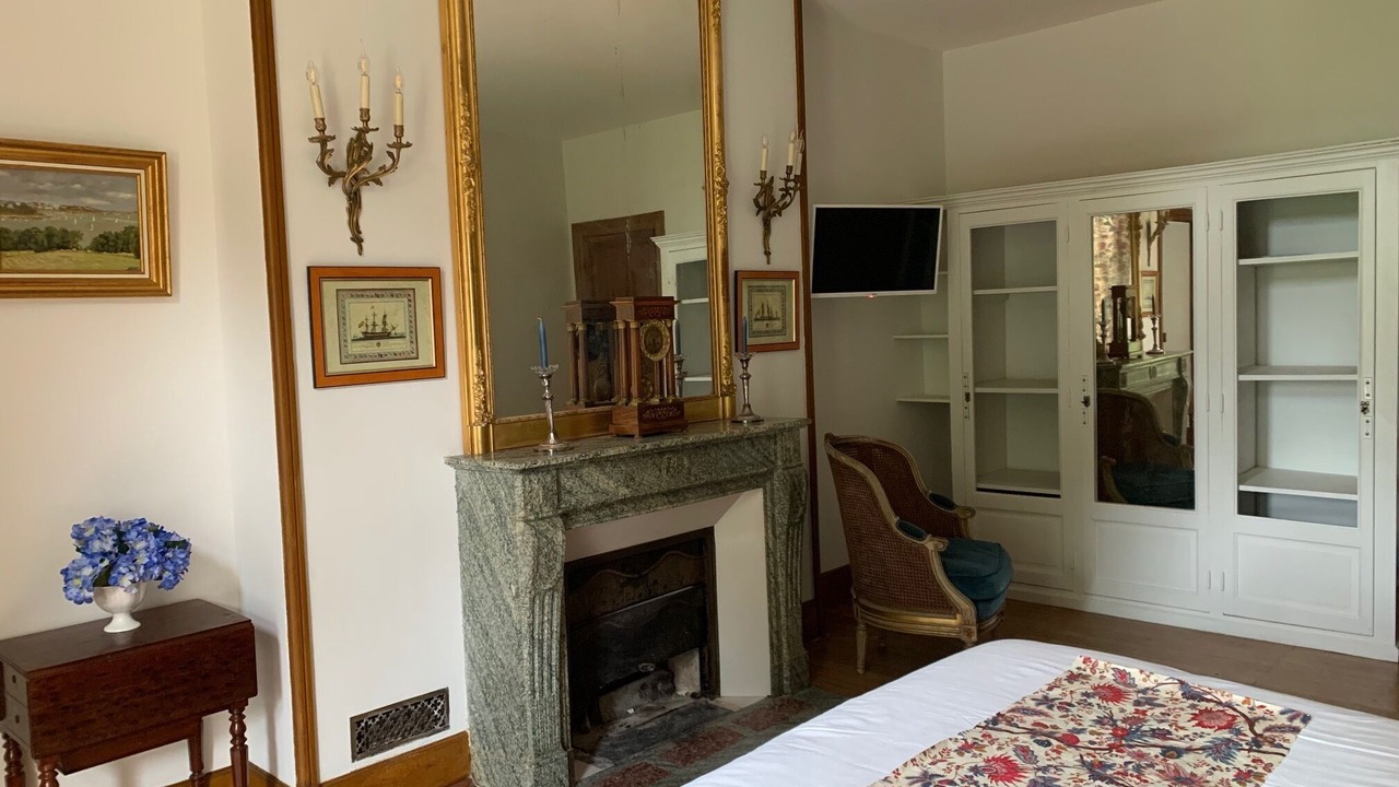 Photo of Others in Reboursin