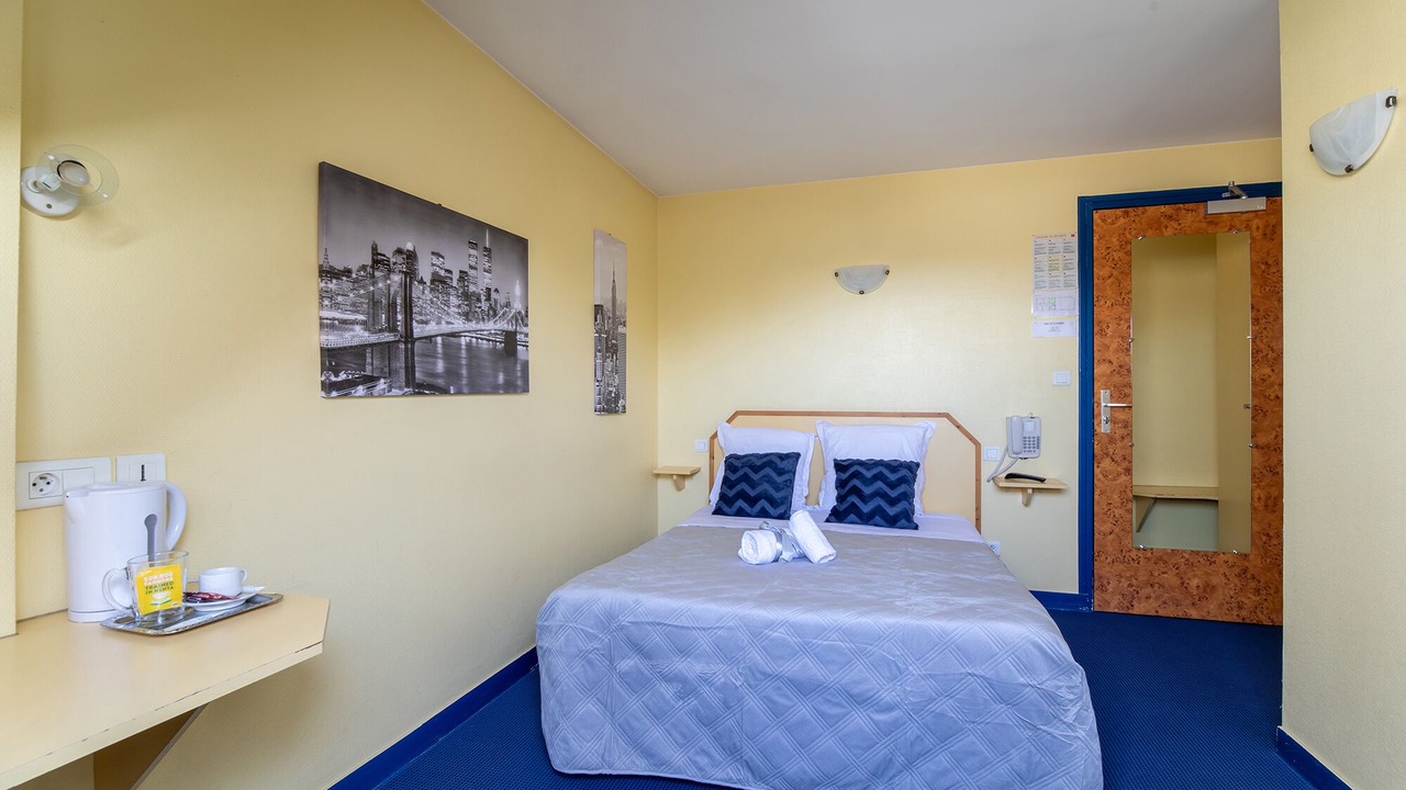 Photo of Bedroom in Montdidier