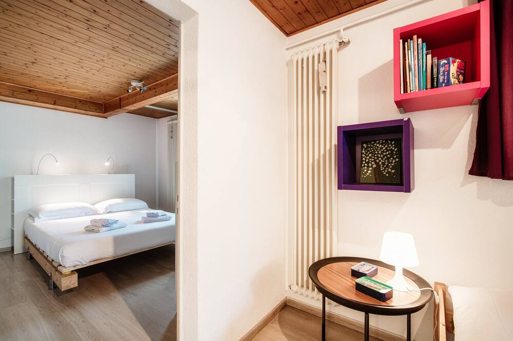 Photo of Bedroom in Torricella Taverne