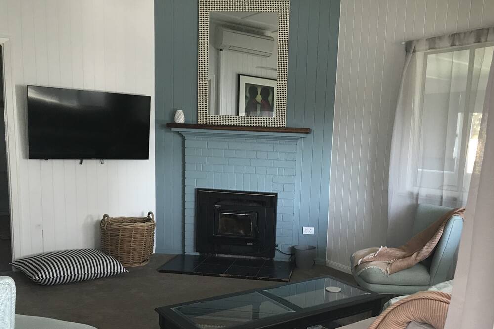 Photo of Livingroom in Stanthorpe