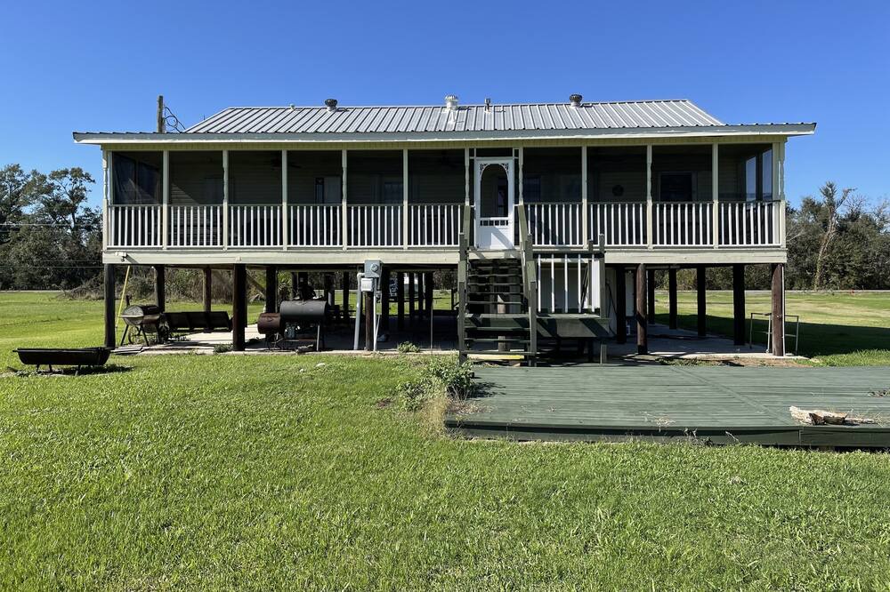 Photo of Outdoor in Dulac
