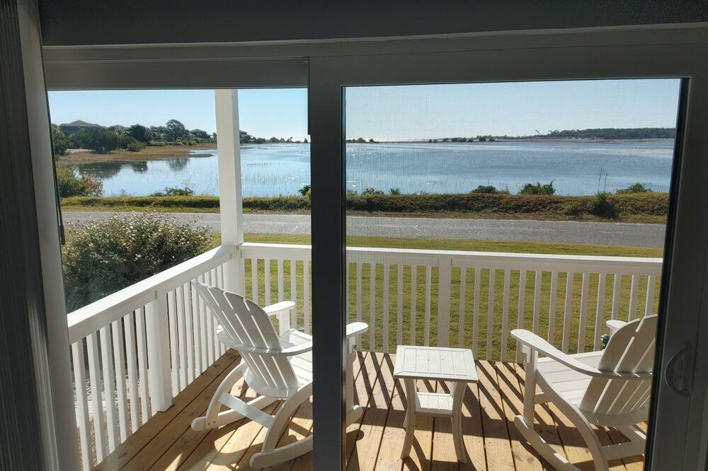 Photo of Patio Balcony in Oceanmarsh Subdivision
