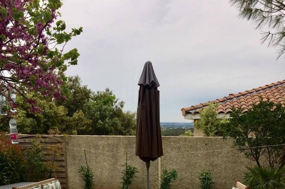 Photo of Patio Balcony in Calvisson