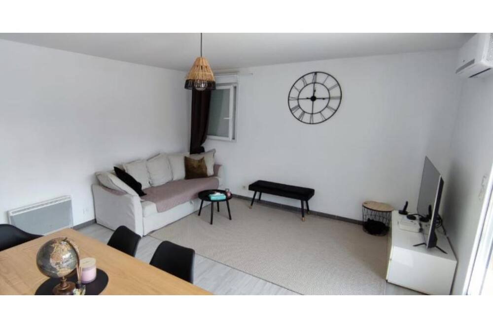Photo of Livingroom in 14th Arrondissement