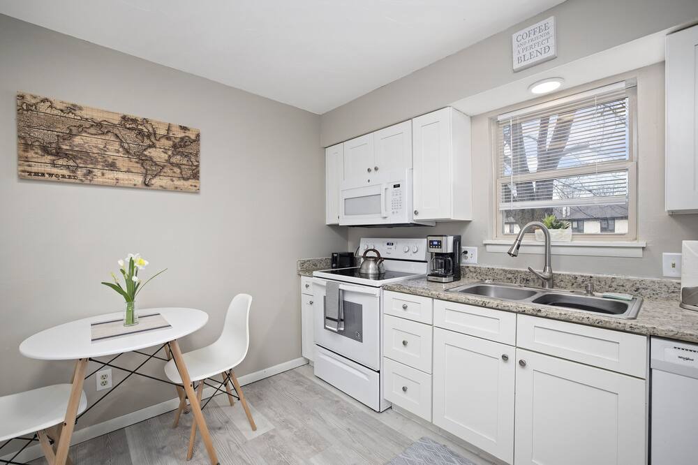 Photo of Kitchen in Brookline Station