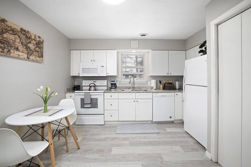 Photo of Kitchen in Brookline Station