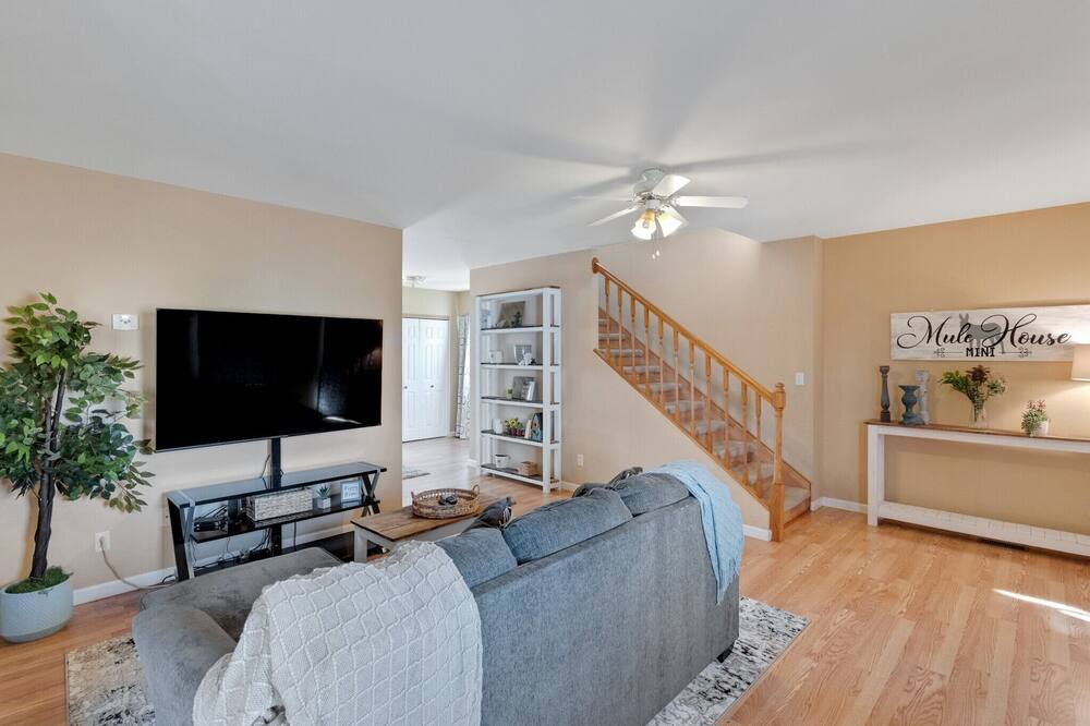 Photo of Livingroom in Columbia