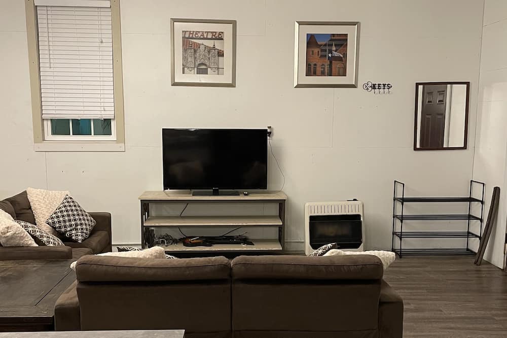 Photo of Livingroom in Gainesville