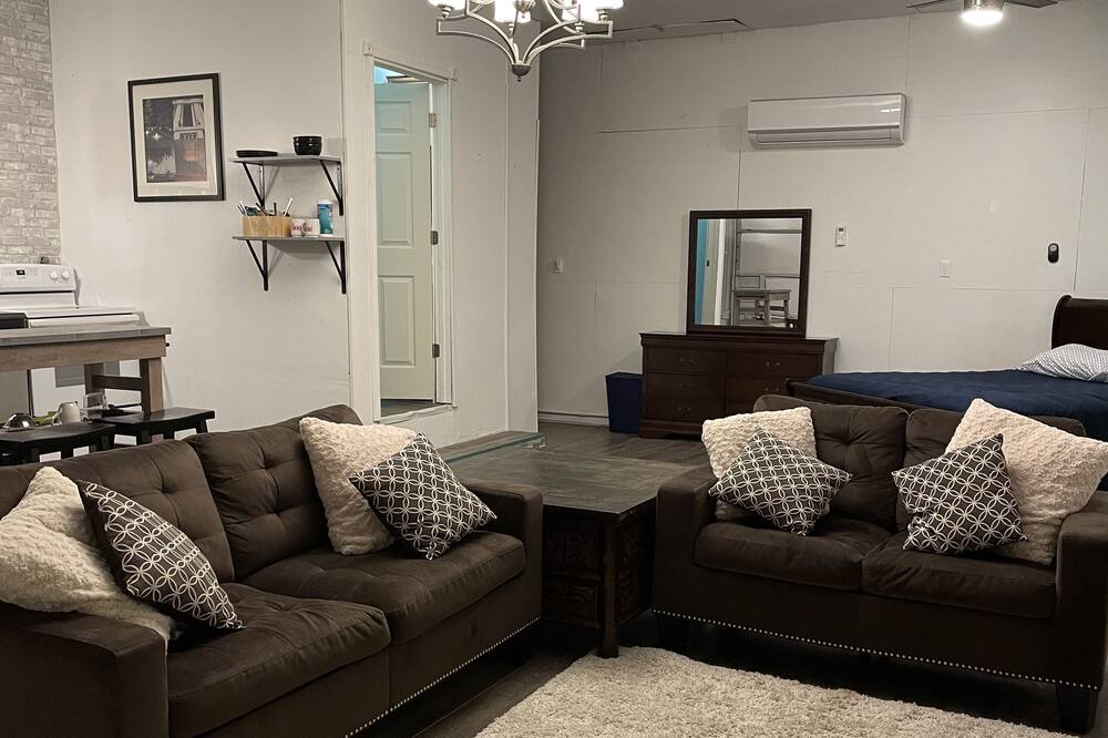 Photo of Livingroom in Gainesville
