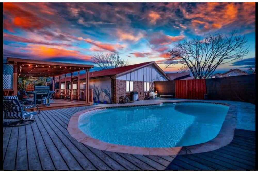 Photo of Outdoor in Mesquite