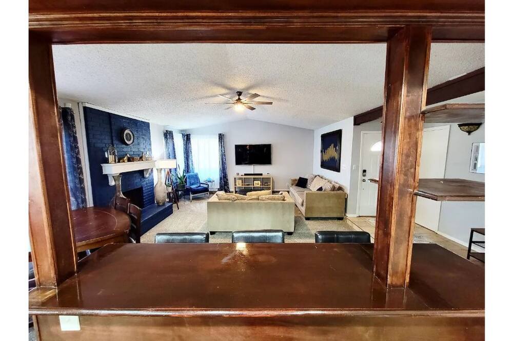 Photo of Livingroom in Mesquite