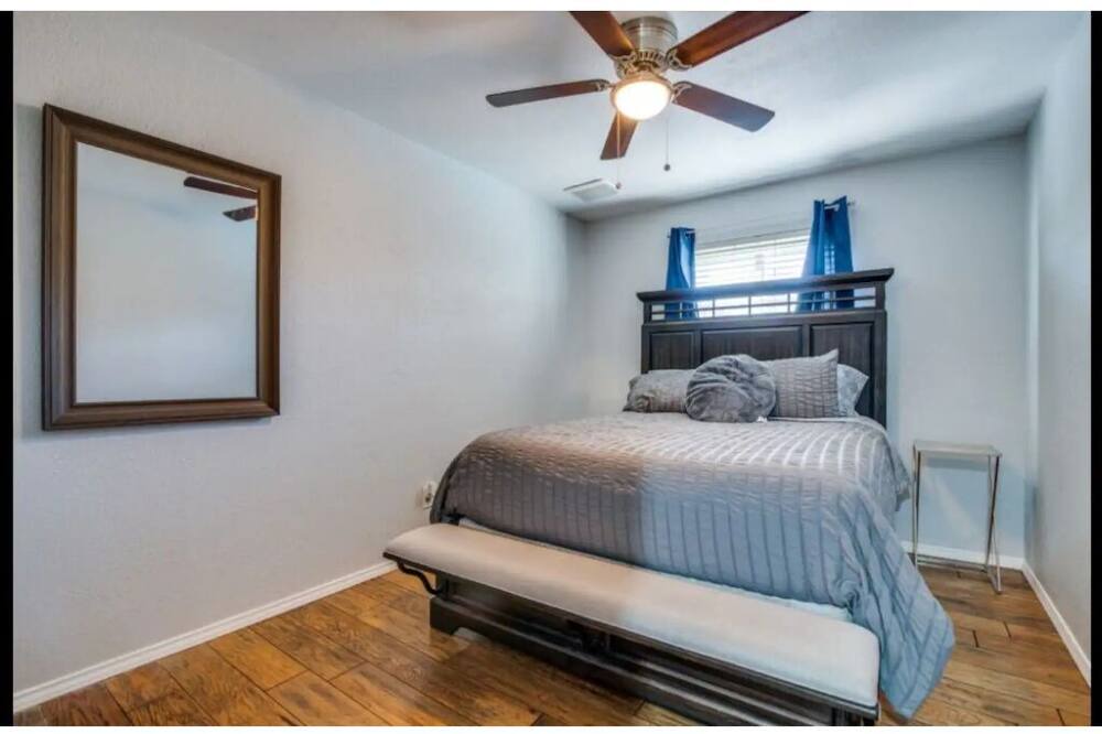 Photo of Bedroom in Mesquite