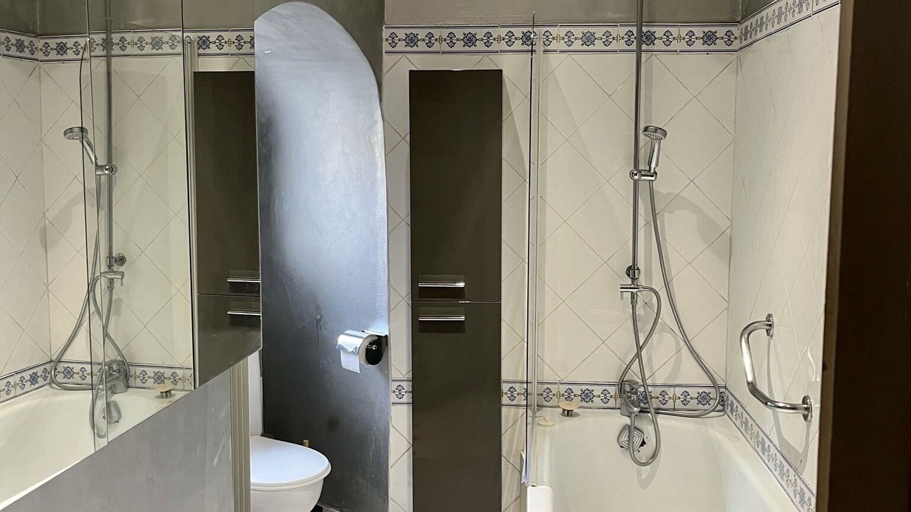 Photo of Bathroom in Aubais