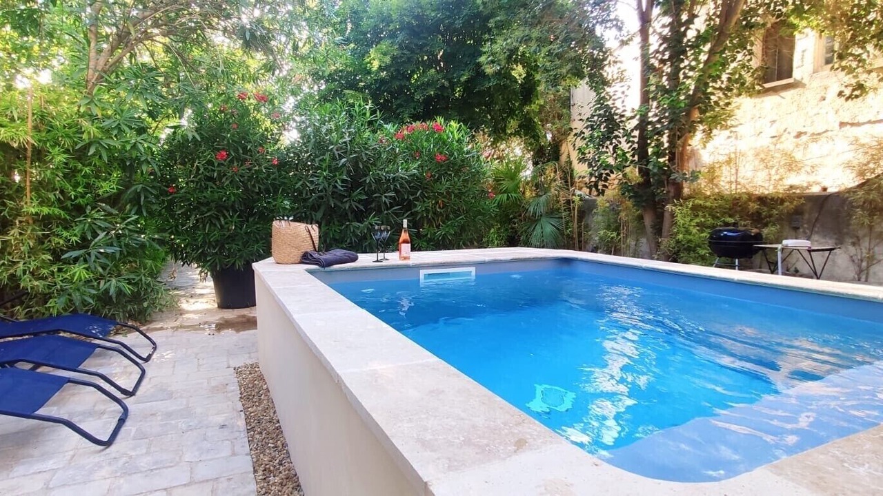 Photo of Outdoor in Aubais