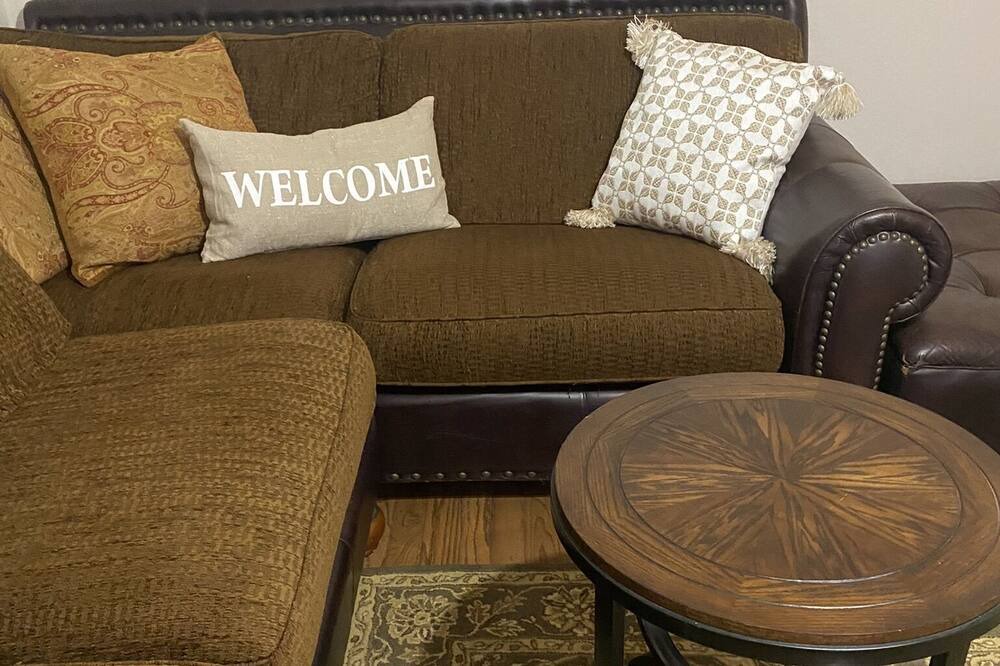 Photo of Livingroom in Garden Ridge