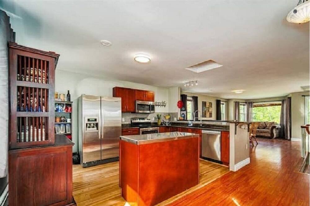 Photo of Kitchen in Timberlea