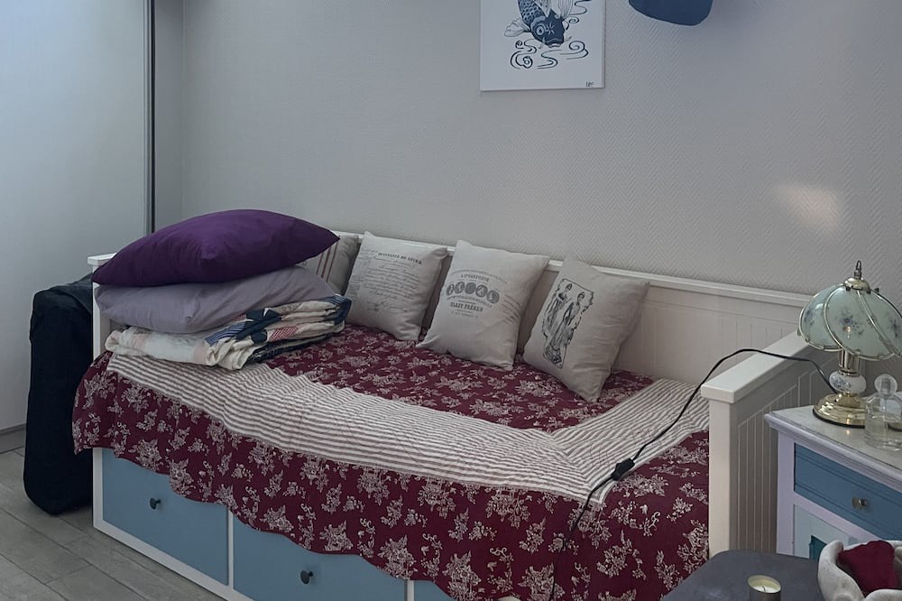 Photo of Bedroom in Saint-Juvat