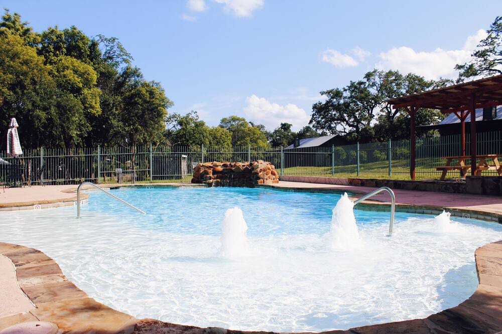 Photo of Outdoor in Leakey