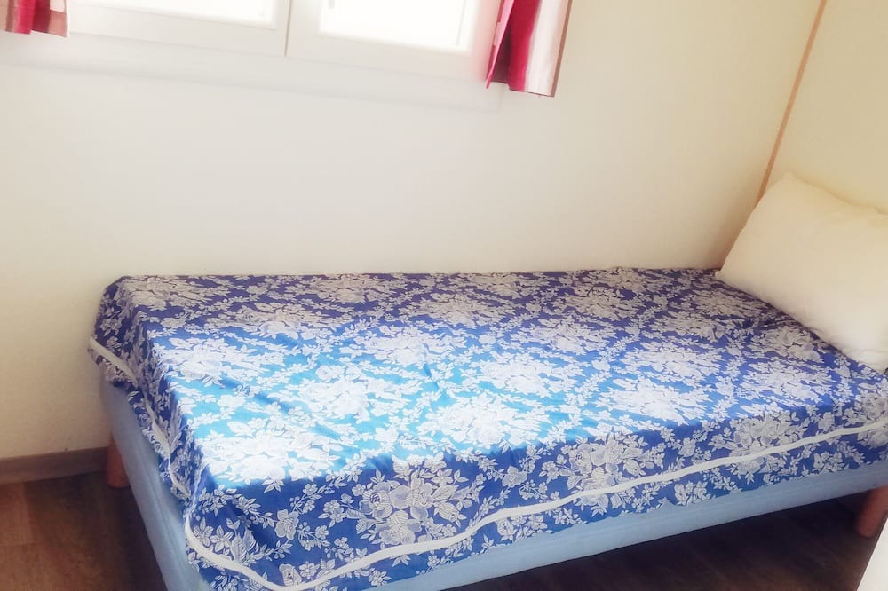 Photo of Bedroom in Vouneuil-sur-Vienne