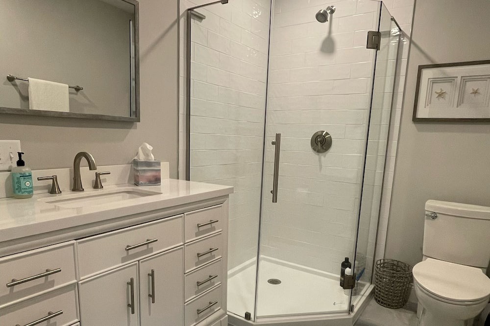 Photo of Bathroom in Nahant