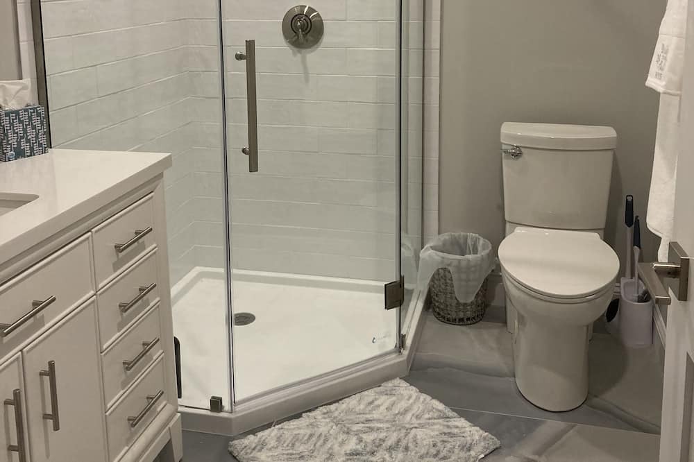 Photo of Bathroom in Nahant