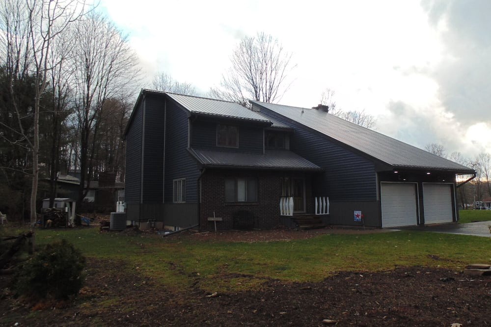 Photo of Outdoor in Treasure Lake