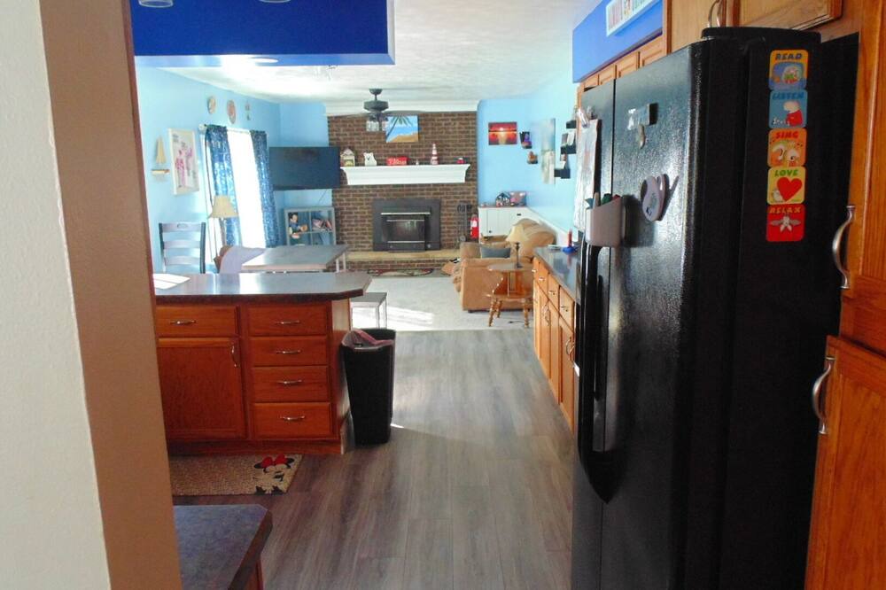 Photo of Kitchen in Treasure Lake