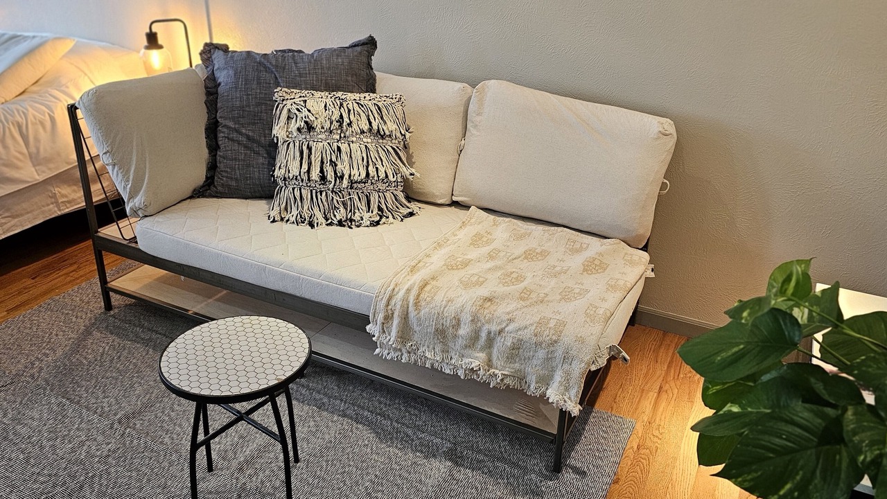 Photo of Others in Aurora