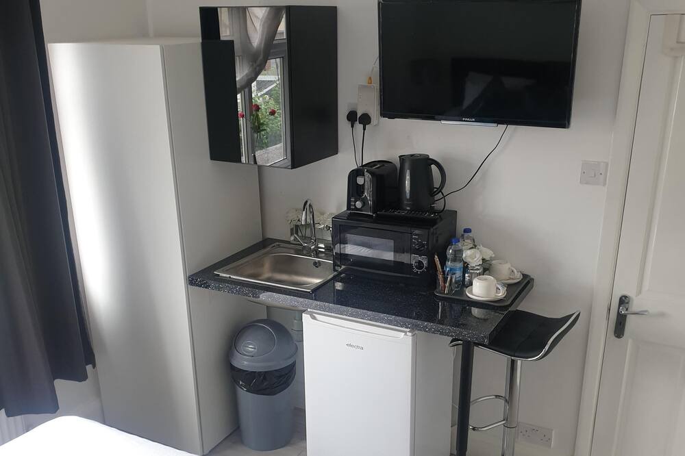 Photo of Bedroom in Ponders End