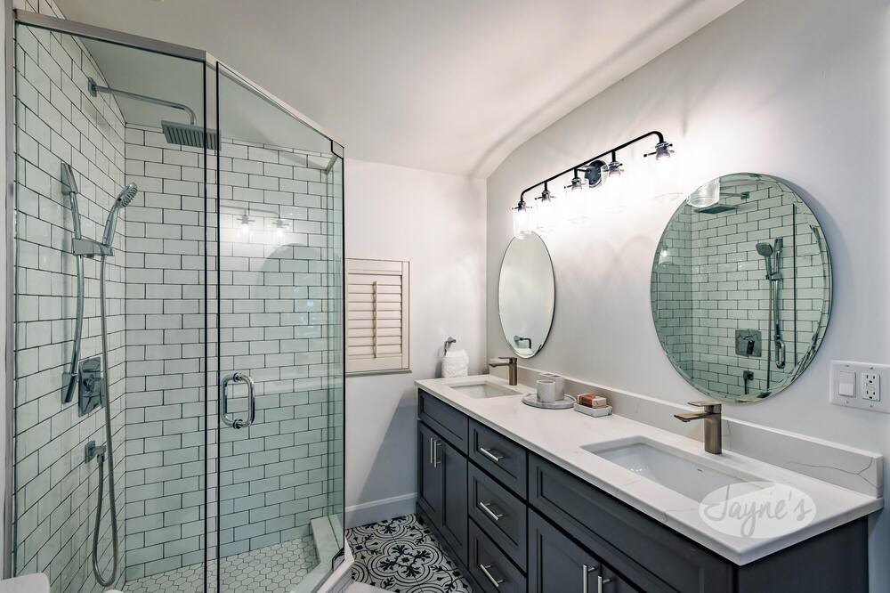 Photo of Bathroom in Collingwood