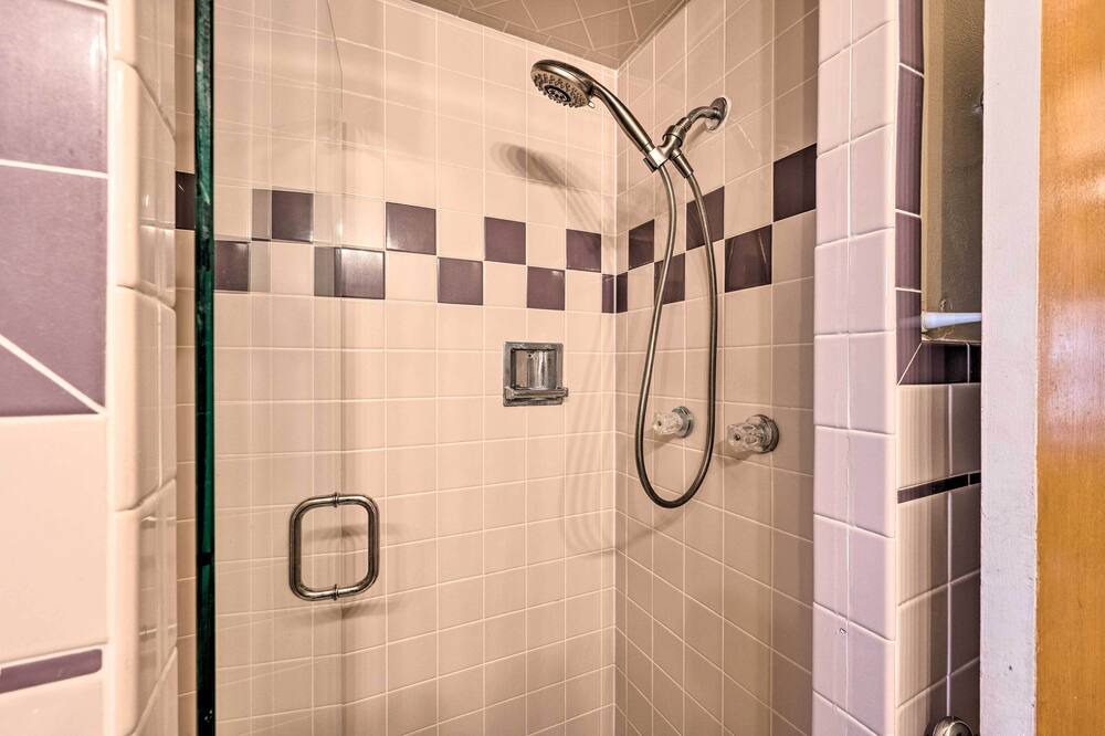 Photo of Bathroom in Caldwell