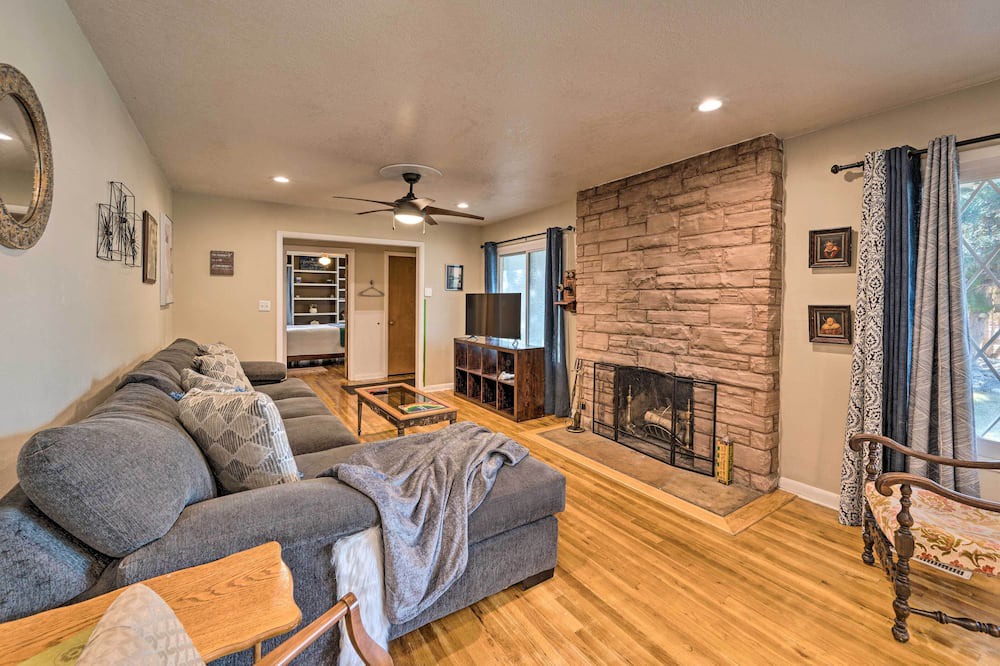 Photo of Others in Caldwell